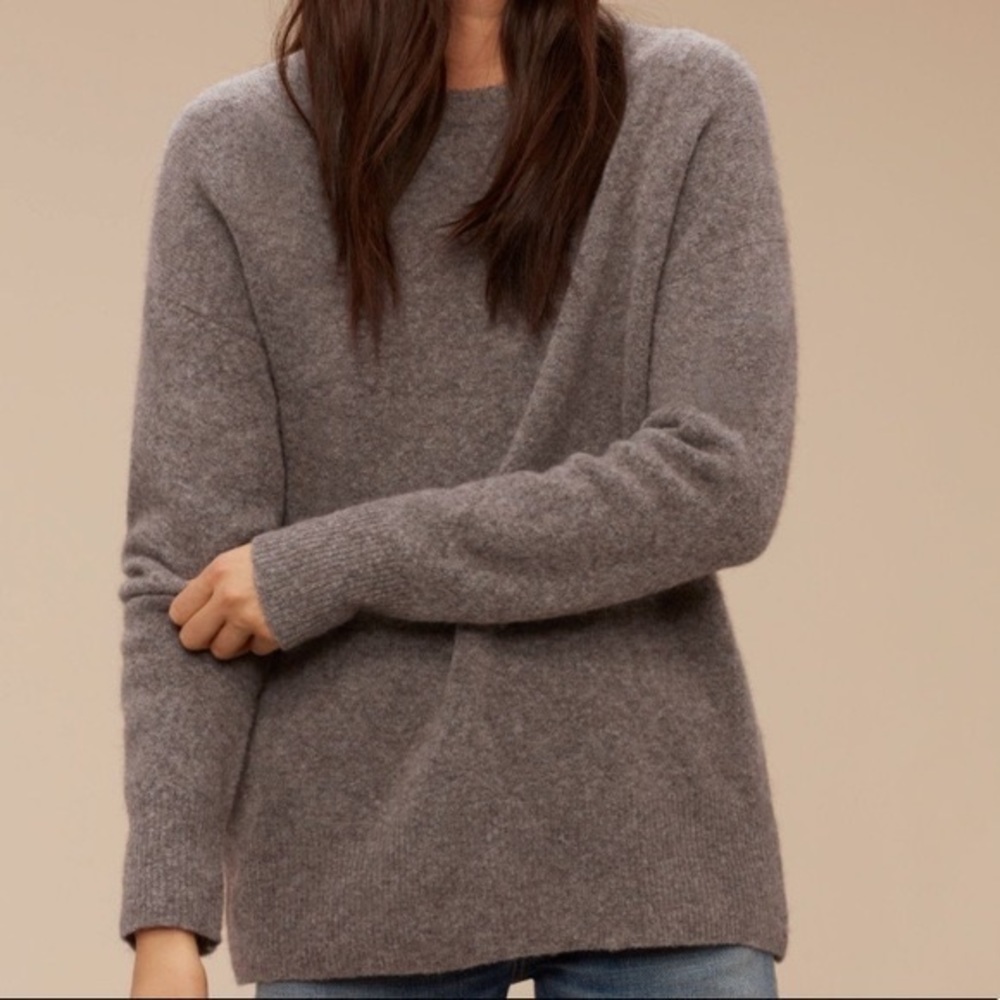 Aritzia Thurlow Sweater in Heather Dark Comet